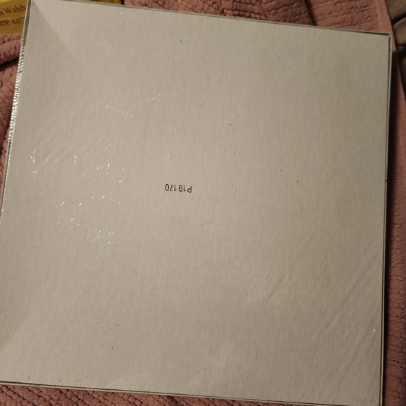 NEW Sunsout 1000 piece puzzle We found a bumper crop by Kevin Walsh - Picture 2 of 3